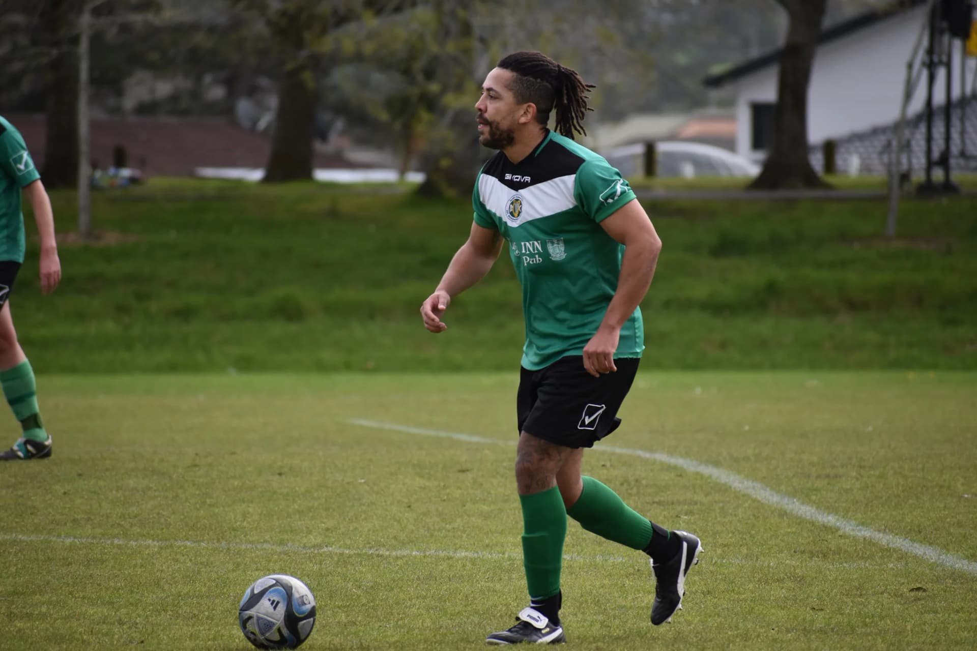 Player preparing to cross